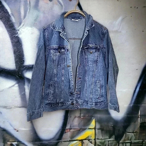 NICKELODEON Rugrats Denim Oversized jacket. Size small - Picture 2 of 9